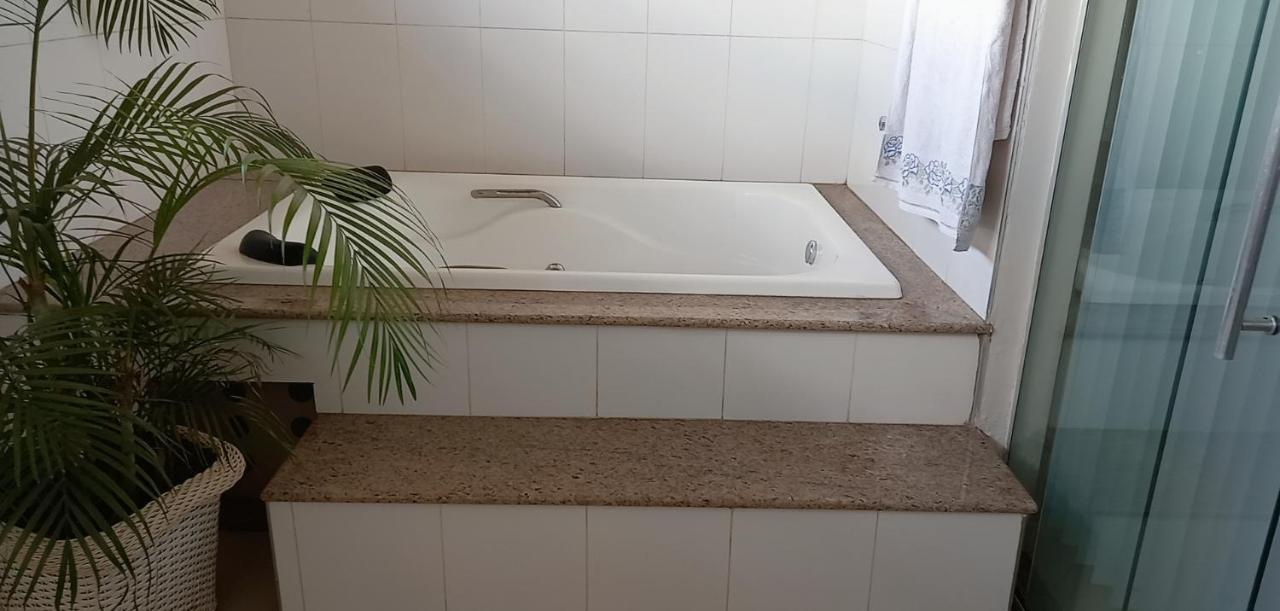 Pousada Residencial Curvelo Bagian luar foto